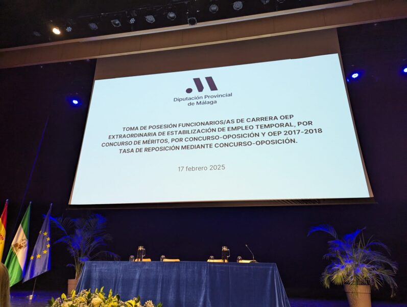 Acto de toma de posesión de funcionarios/as de carrera en la Diputación de Málaga, correspondiente a los procesos de estabilización del empleo temporal y ofertas públicas de empleo 2017-2018.